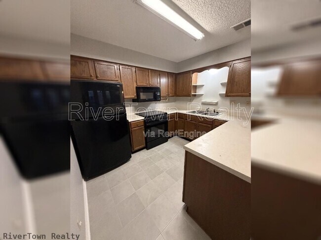 Foto del edificio - 1648 Beaver Trail Dr
