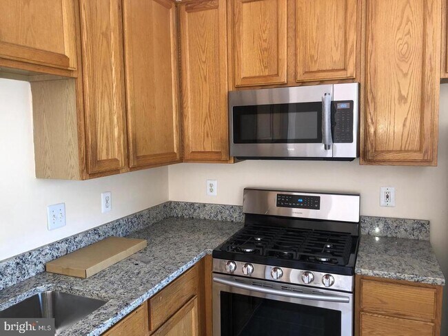 Foto del edificio - 14286 Glade Spring Dr