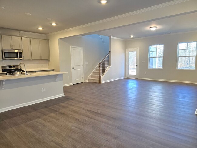 Building Photo - Brand New 3 Bedroom 2.5 Bathroom Single Fa...