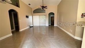 Foto del edificio - 12255 Holly Jane Ct