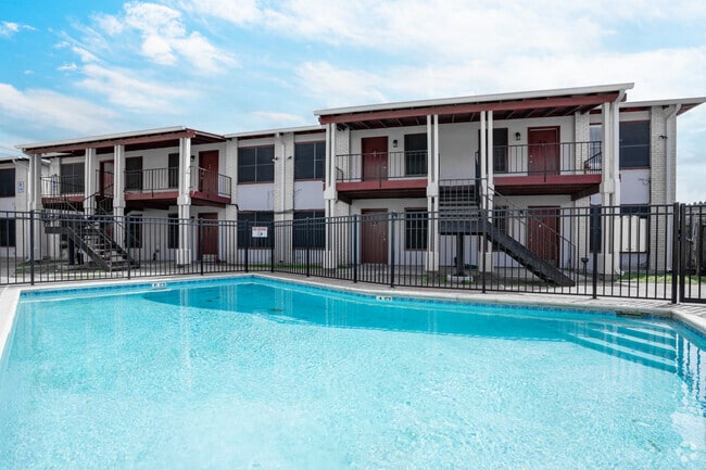 Primary - Aviator Apartments