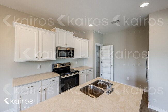 Building Photo - 618 Golden Eagle Cir.