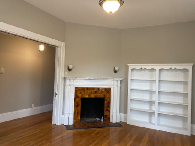 Building Photo - 322 Brookline St