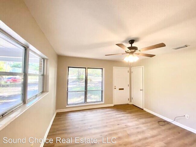 Foto del edificio - 3 br, 2 bath House - 398 Glendale Ave.