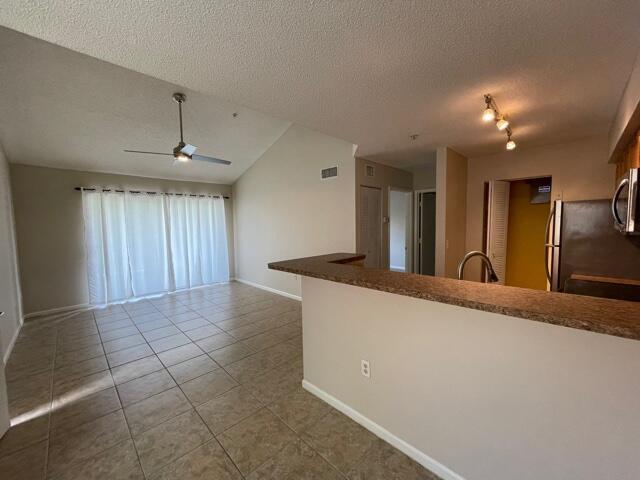 Foto del edificio - 7824 Sonoma Springs Cir