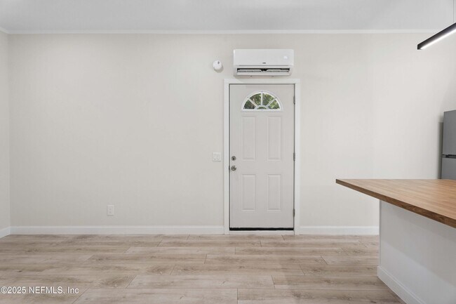 Foto del edificio - 1108 Blair Rd