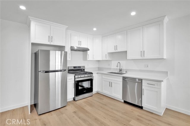 Building Photo - 13018 Valleyheart Dr