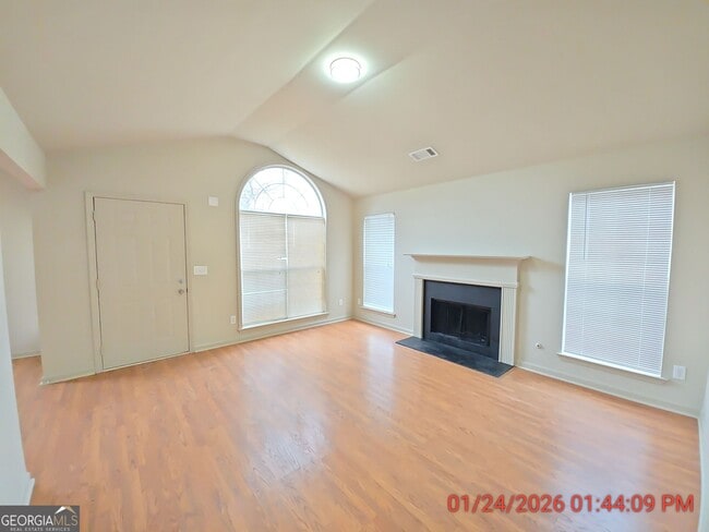 Foto del edificio - 2669 Deann Dr