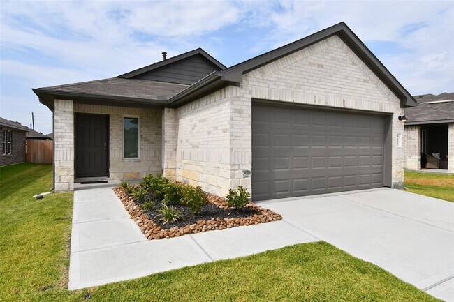 Building Photo - 5435 Portwood Acres Dr