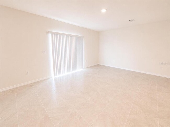 Building Photo - 2199 Longleaf Rd
