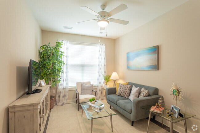 Apto. 215 - Una habitación - Fenton Silver Spring