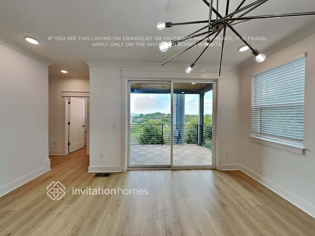 Foto del edificio - 428 38th Ave N
