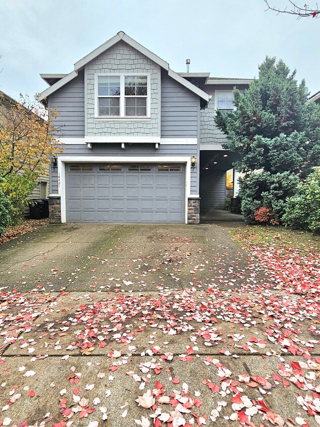 Foto principal - 18421 Brookside Rd