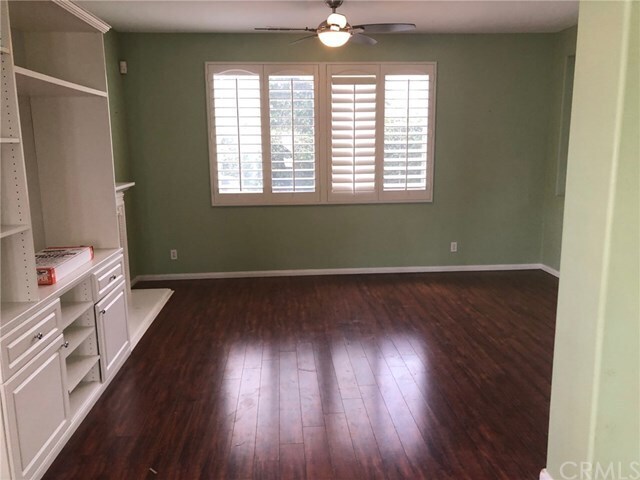 Building Photo - 10 Appleglen Dr