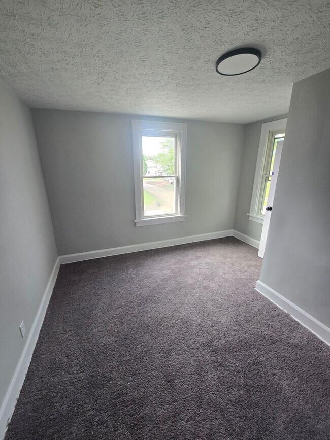 Foto del edificio - 3 BEDROOM SINGLE FAMILY HOME
