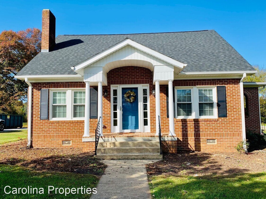 Primary Photo - 2 br, 2 bath House - 1522 Moravian Falls Rd