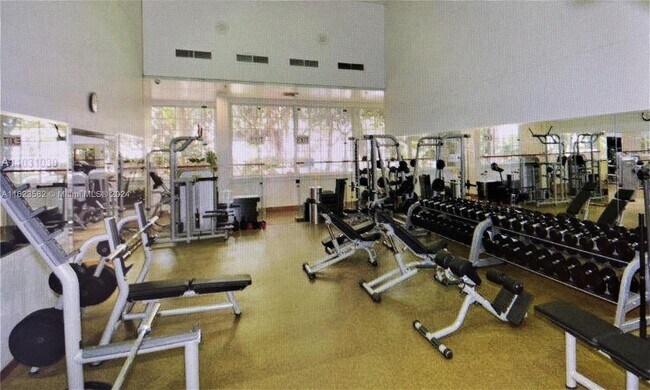 Building Photo - 4000 Towerside Terrace