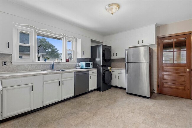 Foto del edificio - 152-154 Palmer Street Unit 2