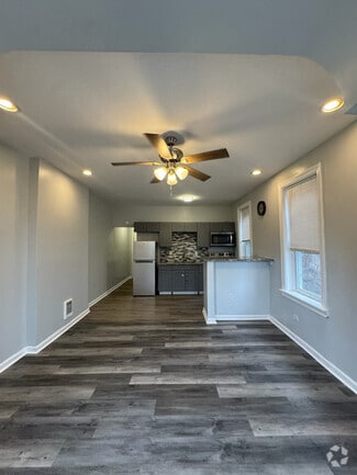 Building Photo - 1452 N 29th St