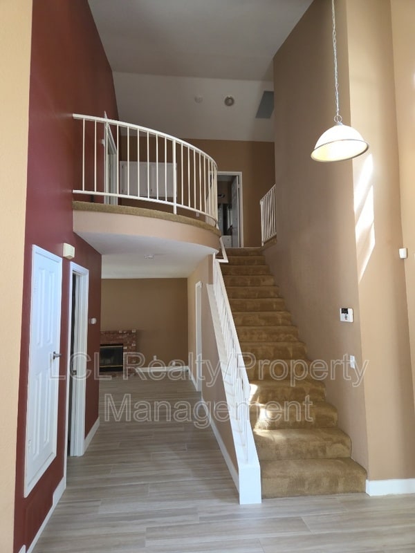 Building Photo - 22817 Windwood Ln