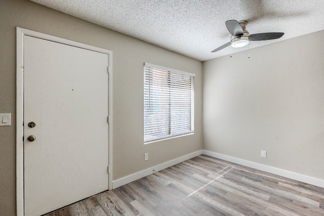 Foto del edificio - 3816 E McDowell Rd