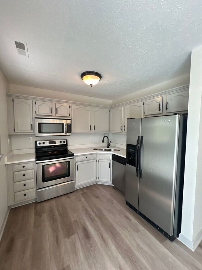 Foto del edificio - 4421 Spring Bay Ct