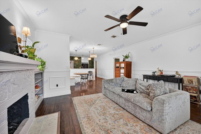 Building Photo - 3320 Ryan Ave