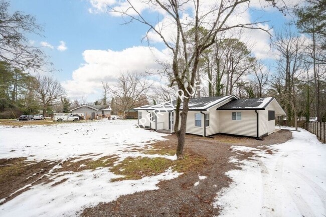 Photo - 939 Dry Valley Rd House