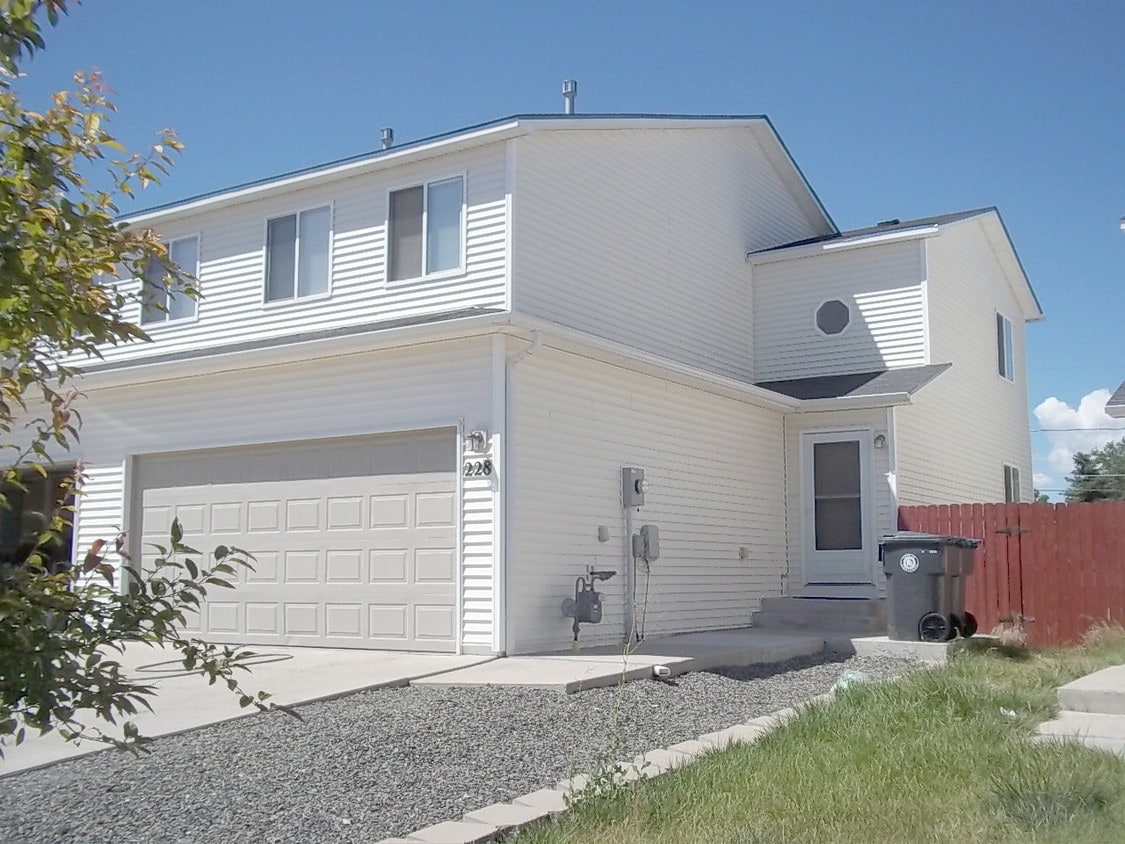 264 Patton Ave, Cheyenne, WY 82007 Townhome Rentals in Cheyenne WY
