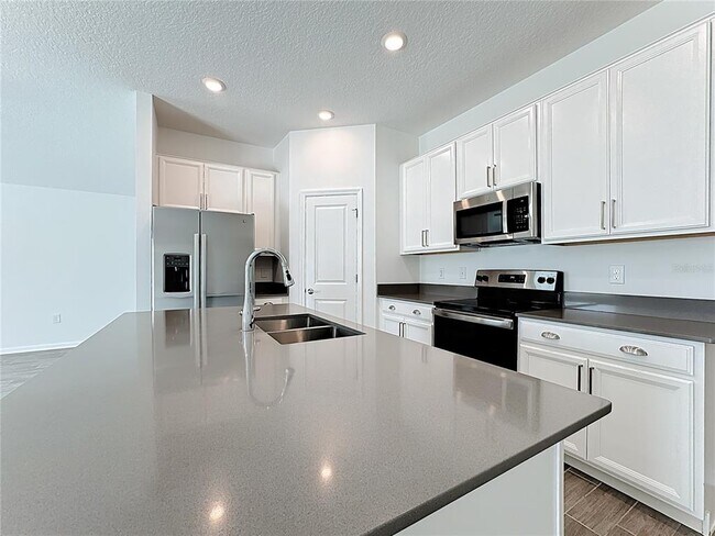 Foto del edificio - 790 Citrus Reserve Blvd