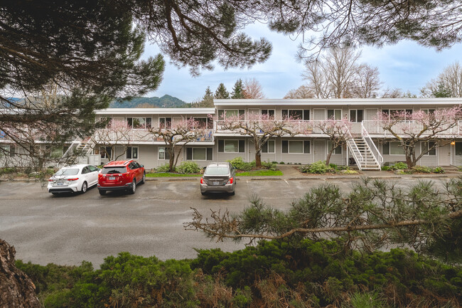 Building Photo - Stanford Apartments