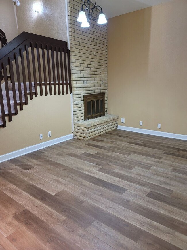 Foto del edificio - Magnificent 4 Bedroom home!