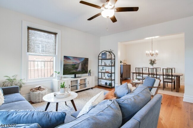 Foto del edificio - 660 Bloomfield Ave