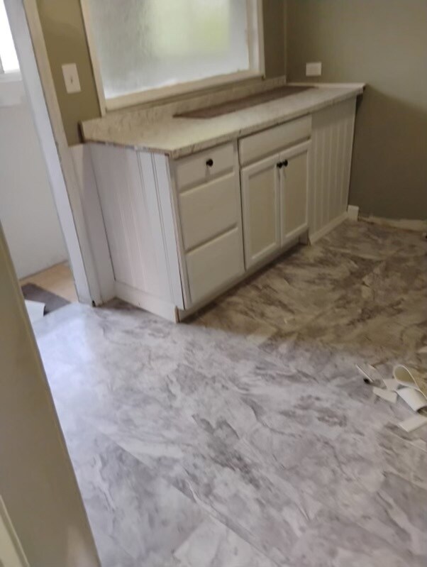 Foto principal - 3834 Davis Ave