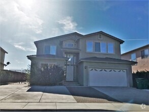 Building Photo - 3440 Bentgrass Ct