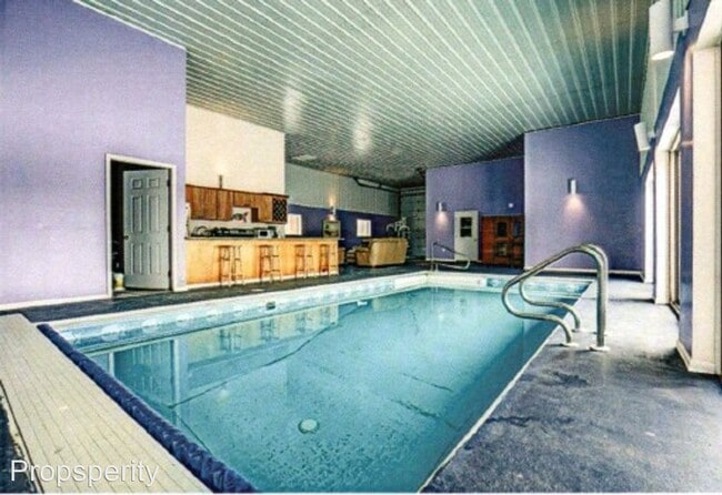 Foto del edificio - 7 br, 4.5 bath House - 2296 Tower Drive