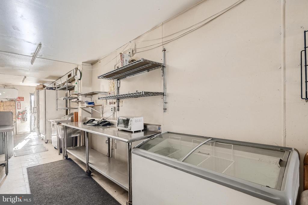 Foto principal - 2117 Edmondson Ave