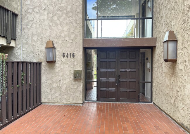 Foto del edificio - 6416 Friars Rd