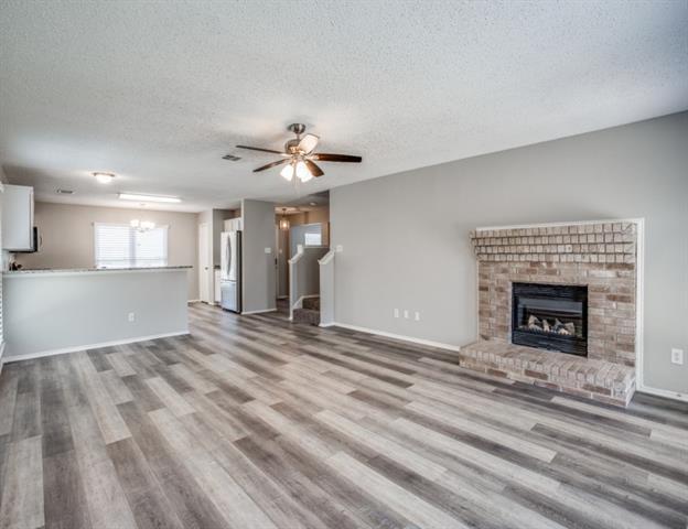 Building Photo - 624 Canyon Pl