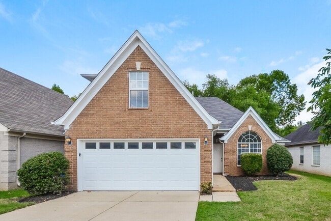 Building Photo - 7158 Crape Myrtle Dr