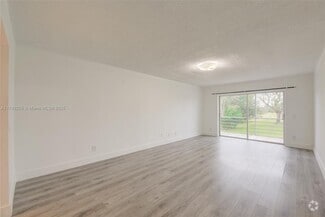 Building Photo - 2495 SW 82nd Ave