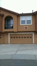 Building Photo - 601 Menaul Blvd NE