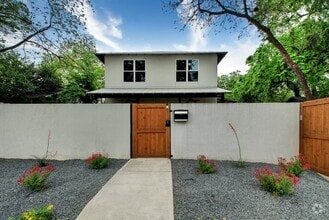 Building Photo - 4613 Harmon Ave