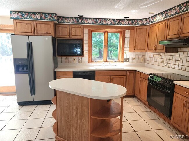 Building Photo - 36 Braunview Way