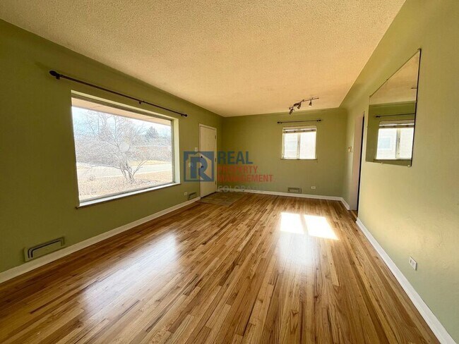 Foto del edificio - 3365 Olive St