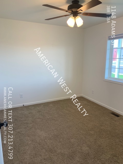 Foto del edificio - 3 bed, 1 bath