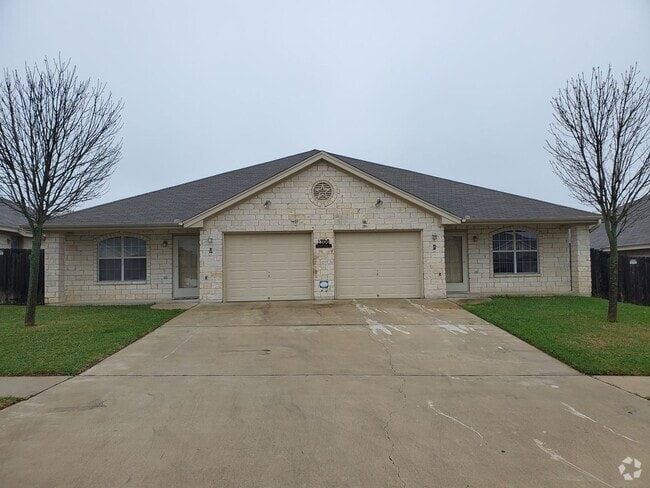 Building Photo - 1306 Powder River Dr