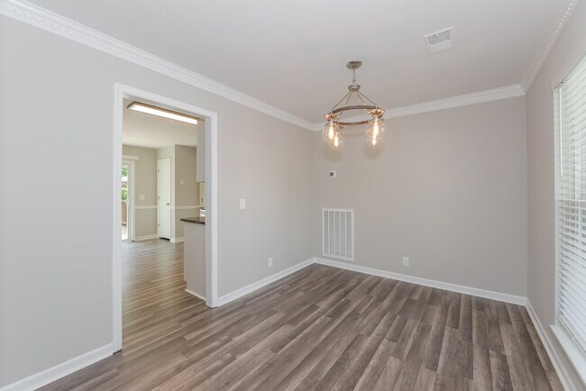 Foto del edificio - 520 Spring Garden Ct