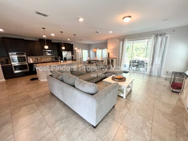 Foto del edificio - 416 Heron Landing Rd