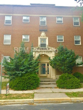 Foto principal - 446 W Whitman St